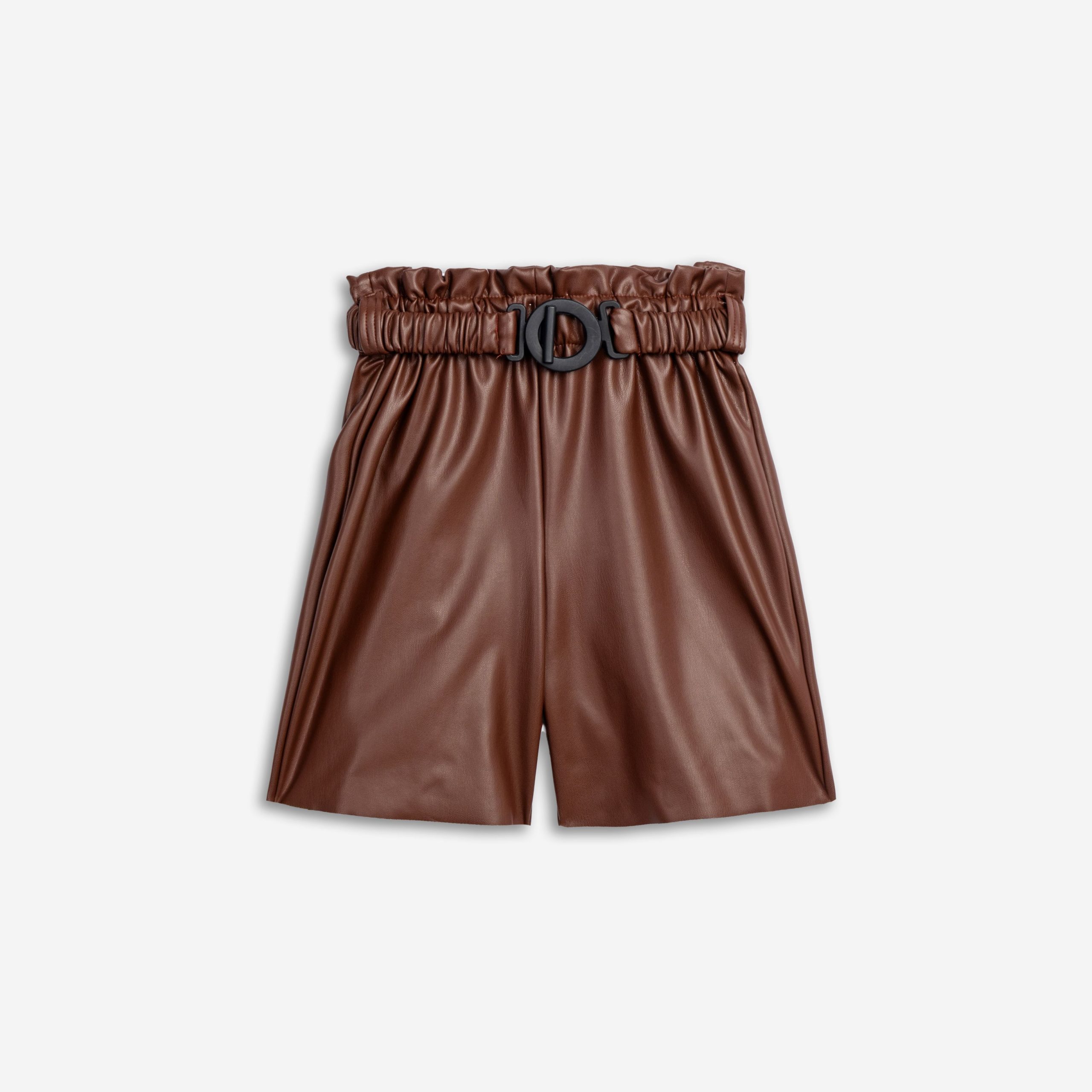 Σόρτς κορίτσι