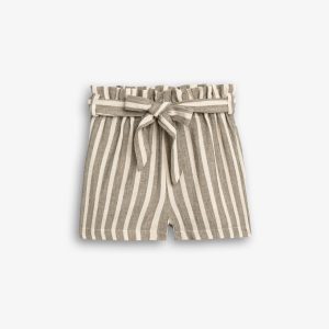 Σόρτς μεγάλο κορίτσι