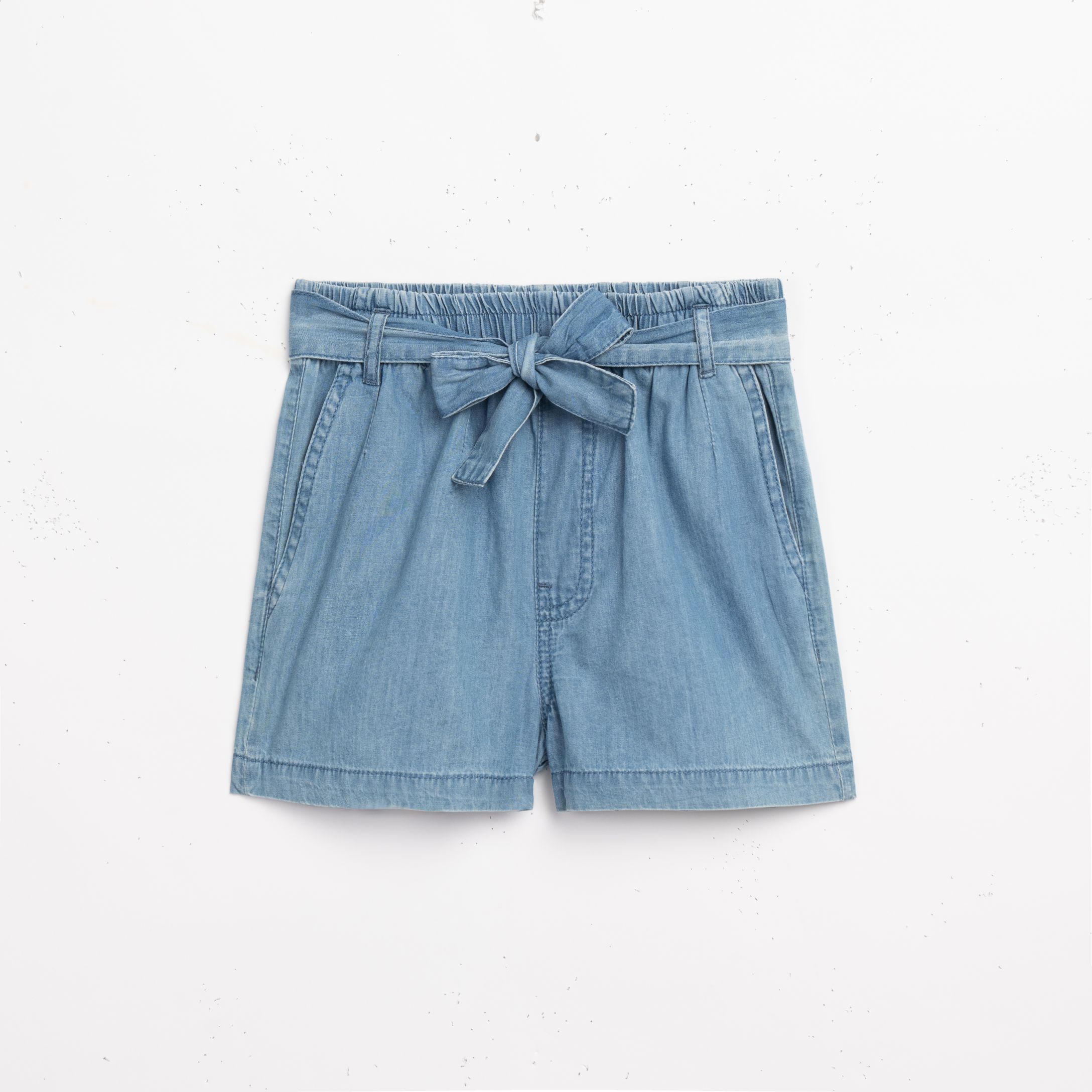 Σόρτς τζίν μεγάλο κορίτσι